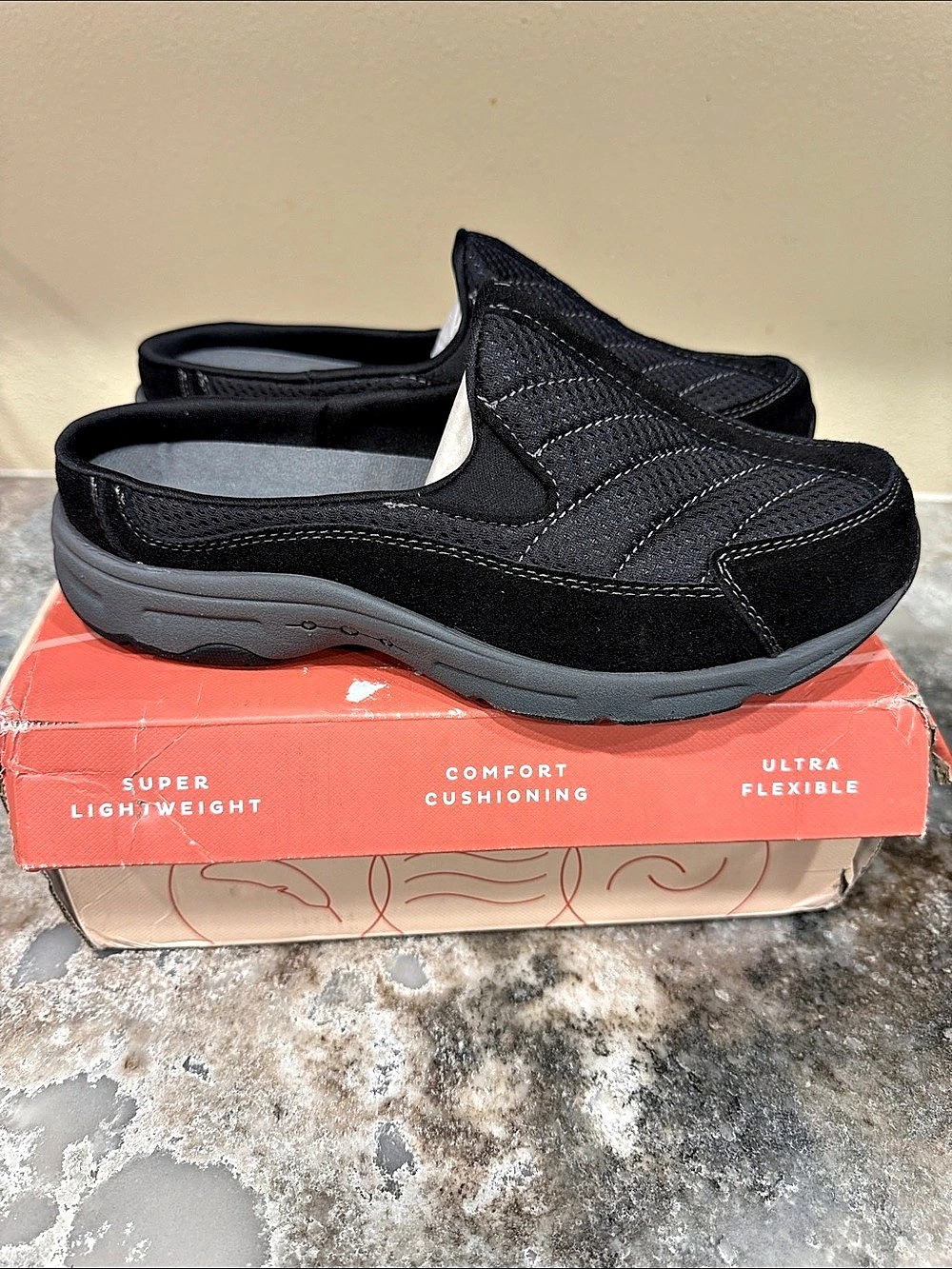 Easy Spirit Traveltime Black Slip-On Sneakers US 7.5 wide